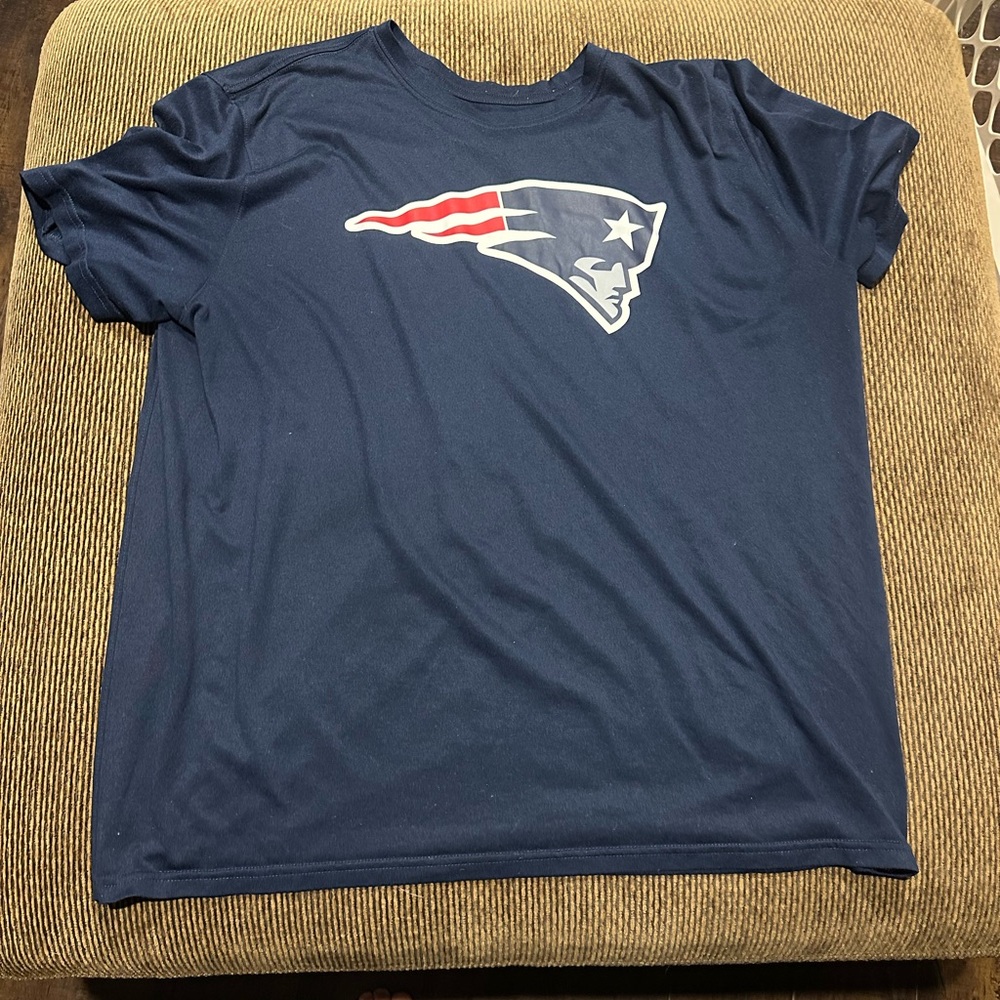 New England Patriots 2XL Nike Tee 100% Polyester